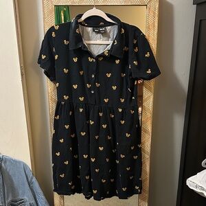 Cakeworthy Halloween pumpkin Mickey head dress